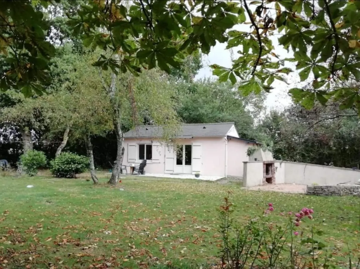 Nyaraló Maisonnette A La Campagne La Couyère